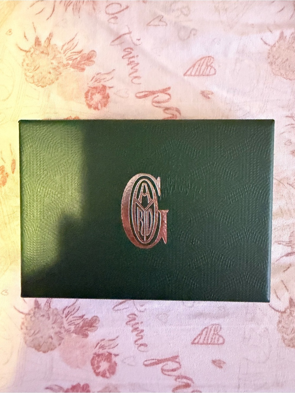 Goyard Red Card & ID Holder with Signature Pattern - Picture 2 of 2